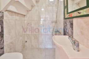 kiralık yazlık villa Mor