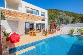 kiralık yazlık Villa Sazak