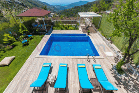 kiralık yazlık Villa Dere